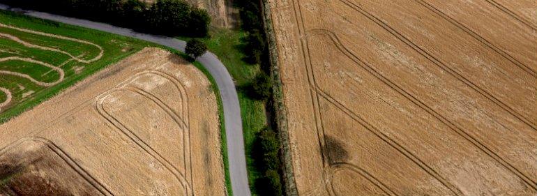 Landdistrikter vil have en mia. kr. til småvejspulje