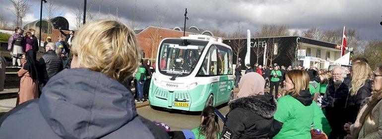 Første førerløse busser i gang nu også i Danmark