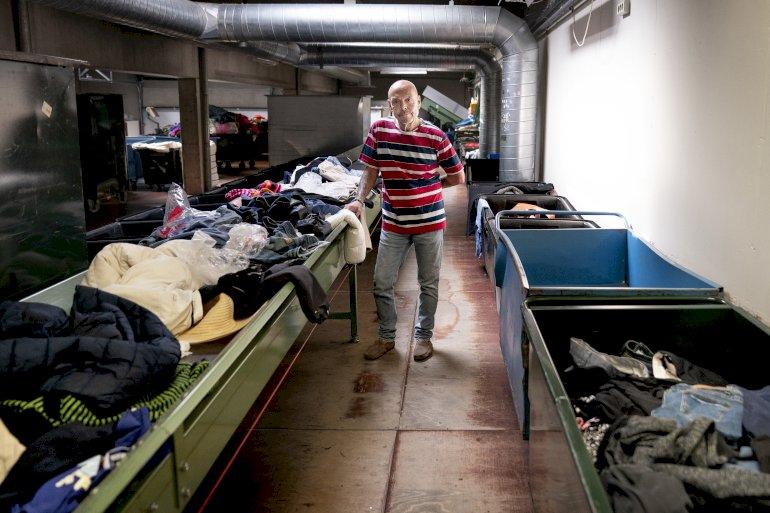 Tøjsortering risikerer at gå op i flammer