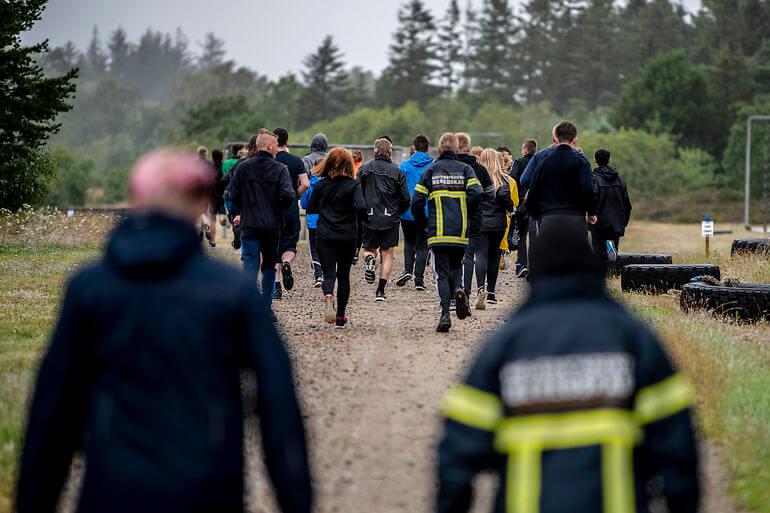 Forsvaret tav og lod bonde have sit kvæg på forgiftet område