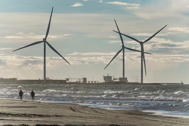 Samarbejde vil gøre Hirtshals Havn til knudepunkt for CCS