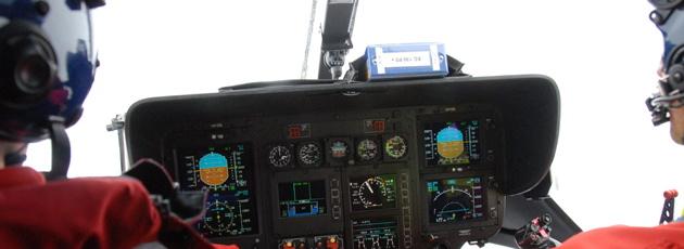 Akutlægehelikoptere får norske piloter
