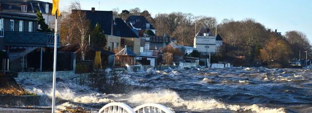 Lavere selvrisiko til stormflodsofre
