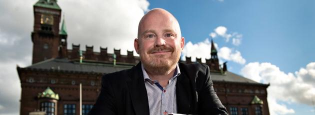 Den af jer, der er uden synd, skal kaste den første sten