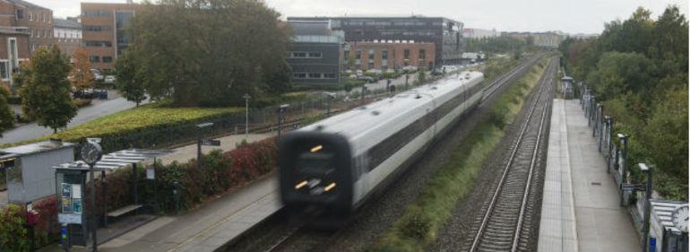 Rapport: Dårlig ledelse har ført til DSB-tog fulde af fejl