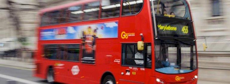 Londons røde busser skal nu køre på kaffegrums