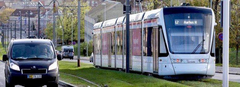 Letbanens parter betaler regningen efter åbningskoks