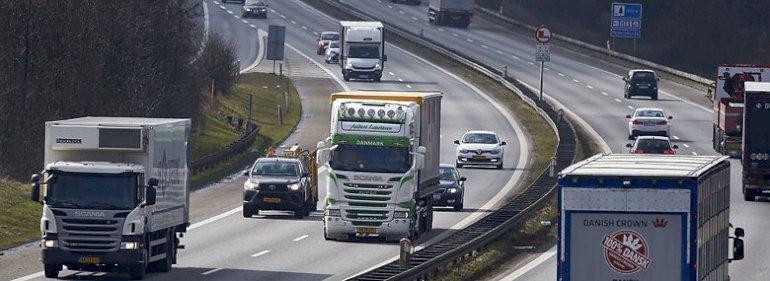 Danske motorveje ved at sprænges af biler