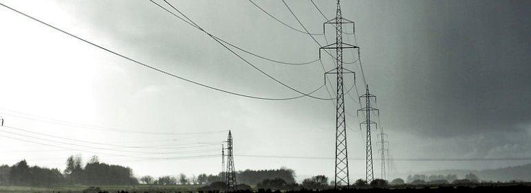 Rapport: 35 meter høje elmaster gennem Jylland kan undgås