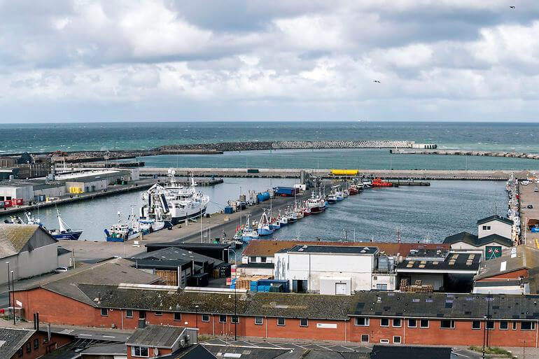 Hanstholm vil være førende fiskerihavn - i samspil med byen