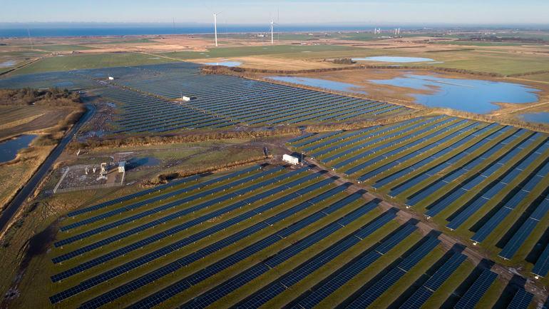To ekstremdøgn: Danske vindmøller og solceller var tæt på tvangsnedlukning 